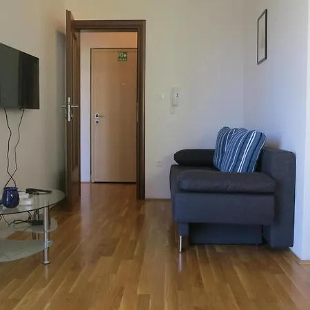 By The Sea Malinska, Krk - 19286 Appartement